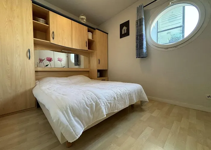 Appt 2 Pieces - Lr050-a16 *